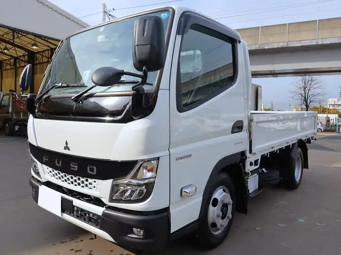 三菱 キャンター 小型 平ボディ 2RG-FBA20 R5の中古トラック画像1