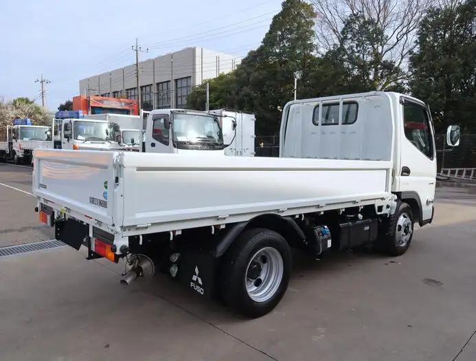 三菱 キャンター 小型 平ボディ 2RG-FBA20 R5の中古トラック画像2