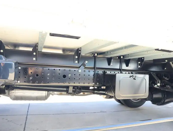 三菱 キャンター 小型 ウイング 2RG-FEB80 R5の中古トラック画像像17