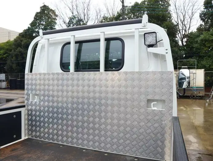 いすゞ エルフ 小型 平ボディ 2RG-NHS88 R3の中古トラック画像8