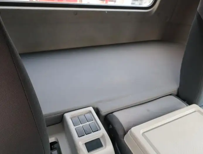 日産UD コンドル 中型/増トン クレーン付 4段 ラジコンの中古トラック画像15