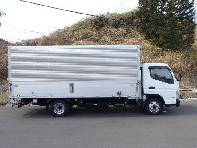 三菱 キャンター 小型 ウイング TKG-FEB50 H27の中古トラック画像2