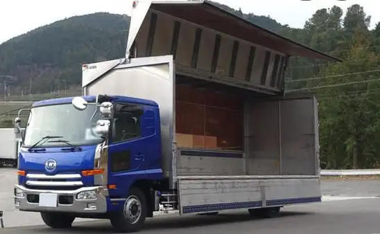 日産UD コンドル 中型/増トン ウイング 床鉄板 エアサスの中古トラック画像1