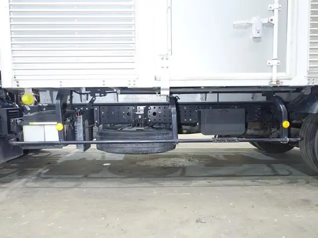 三菱 キャンター 小型 アルミバン パワーゲート サイドドアの中古トラック画像16