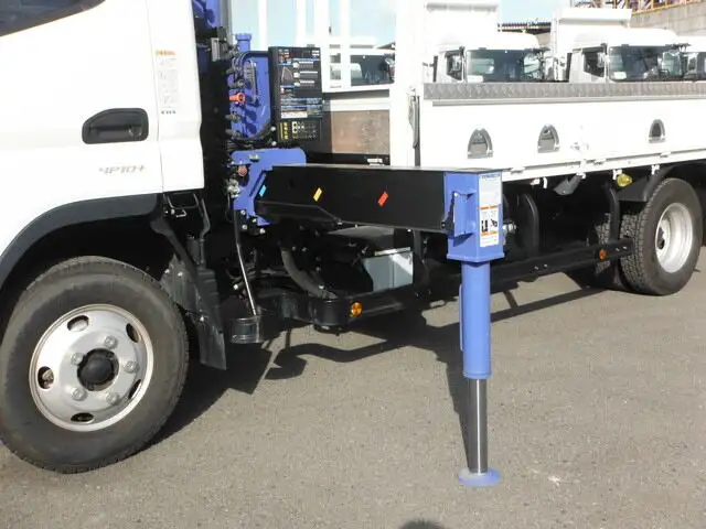 三菱 キャンター 小型 クレーン付 床鉄板 4段の中古トラック画像9