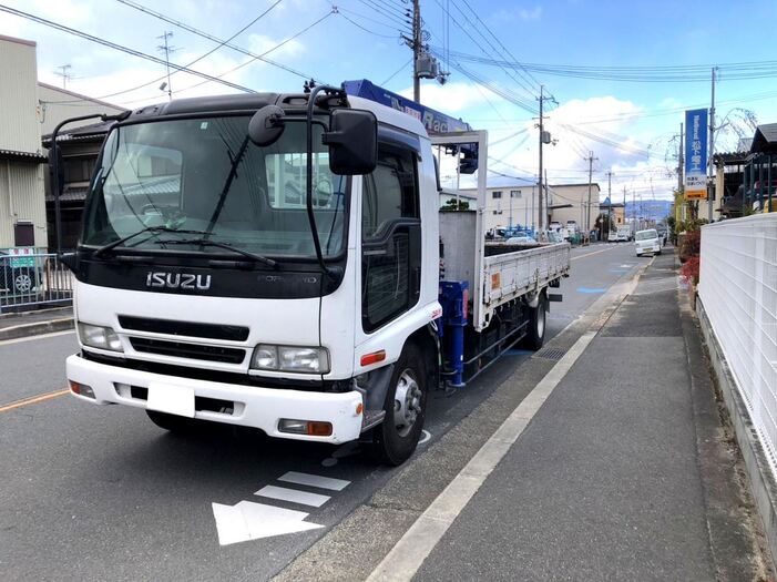 いすゞ フォワード 中型/増トン 車両重機運搬 4段クレーン ラジコン｜画像1