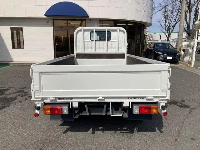 トヨタ ダイナ 小型 平ボディ TKG-XZC605 H30の中古トラック画像4