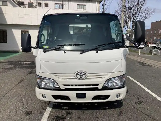 トヨタ ダイナ 小型 平ボディ TKG-XZC605 H30の中古トラック画像2