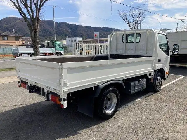 トヨタ ダイナ 小型 平ボディ TKG-XZC605 H30の中古トラック画像3