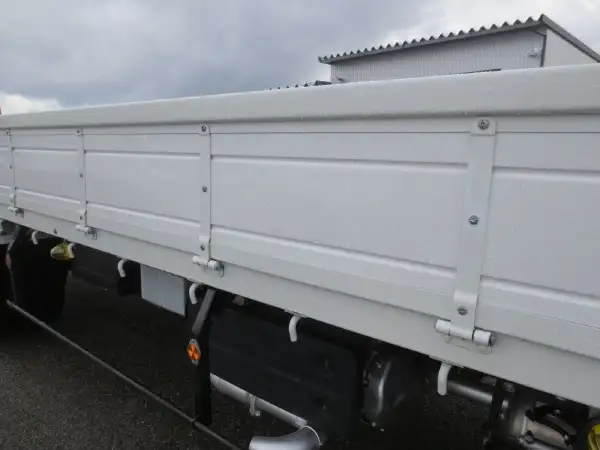 いすゞ フォワード 中型/増トン 平ボディ 2RG-FRR90S2 H30の中古トラック画像15