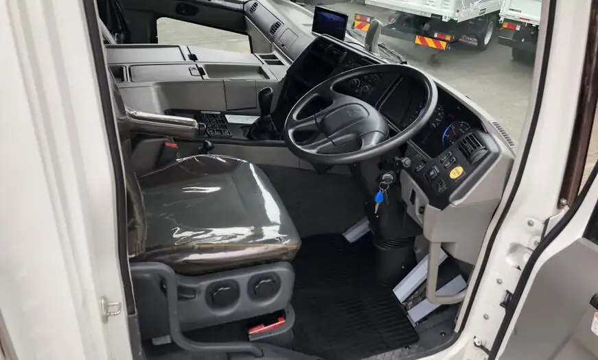 三菱 スーパーグレート 大型 車両重機運搬 ベッド QPG-FU60VZの中古トラック画像8