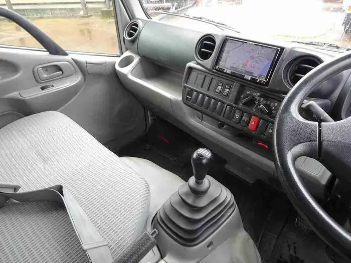 トヨタ トヨエース 小型 平ボディ Wキャブ LDF-KDY281の中古トラック画像8