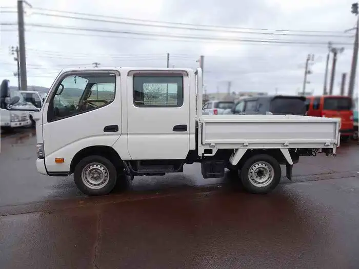 トヨタ トヨエース 小型 平ボディ Wキャブ LDF-KDY281の中古トラック画像3