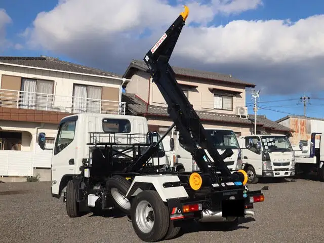 三菱 キャンター 小型 アームロール コンテナ付き 2RG-FBAV0の中古トラック画像6
