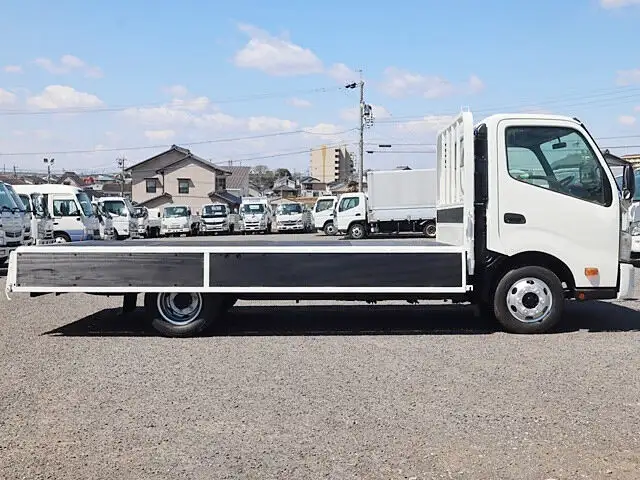 トヨタ トヨエース 小型 平ボディ TKG-XZU710 H29の中古トラック画像9