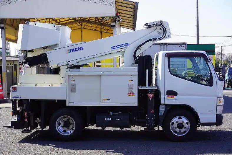 三菱 キャンター 小型 高所・建柱車 高所作業車 電工仕様の中古トラック画像2