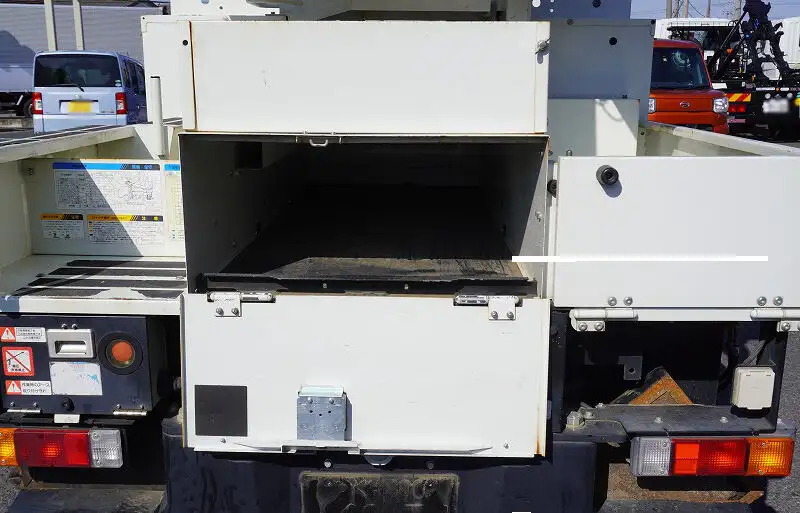 三菱 キャンター 小型 高所・建柱車 高所作業車 電工仕様の中古トラック画像5
