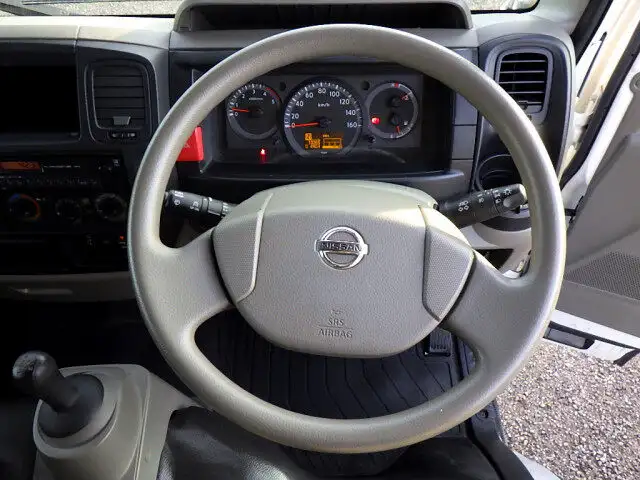 日産 アトラス 小型 平ボディ Wキャブ SKG-TZ3F24の中古トラック画像9