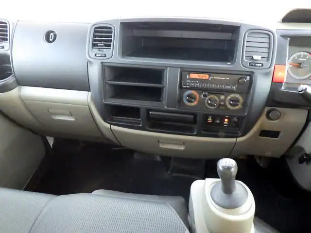 日産 アトラス 小型 平ボディ Wキャブ SKG-TZ3F24の中古トラック画像11