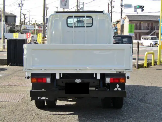 三菱 キャンター 小型 平ボディ PDG-FB70B H21の中古トラック画像3