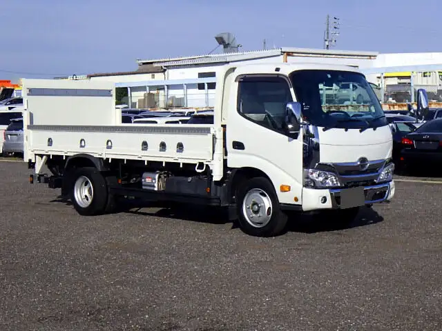 日野 デュトロ 小型 平ボディ パワーゲート 2RG-XZU655Mの中古トラック画像2