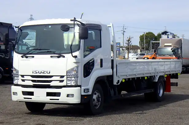 いすゞ フォワード 中型/増トン 平ボディ ベッド TKG-FRR90S2の中古トラック画像1