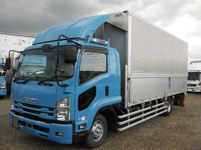 いすゞ ギガ 大型 トラクター ハイルーフ 1デフ の中古トラック【車両No.161529】