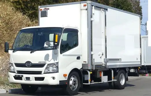 日野 デュトロ 小型 アルミバン サイドドア 3枚観音の中古トラック画像1