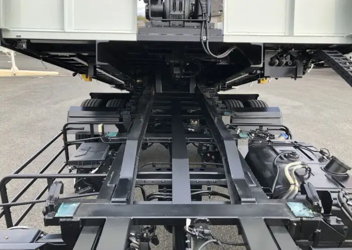 三菱 ファイター 中型/増トン 車両重機運搬 ラジコン ウインチの中古トラック画像12