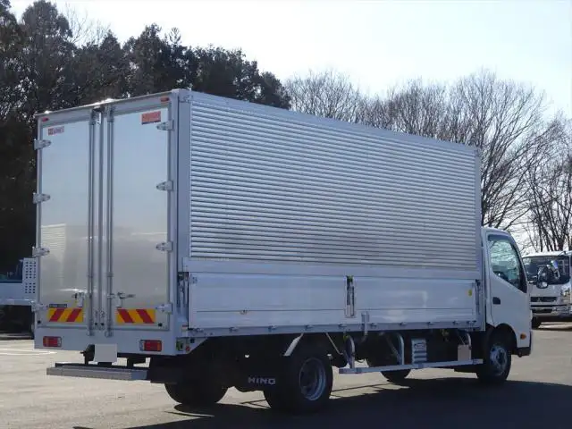 日野 デュトロ 小型 ウイング 2KG-XZU730M R4の中古トラック画像3