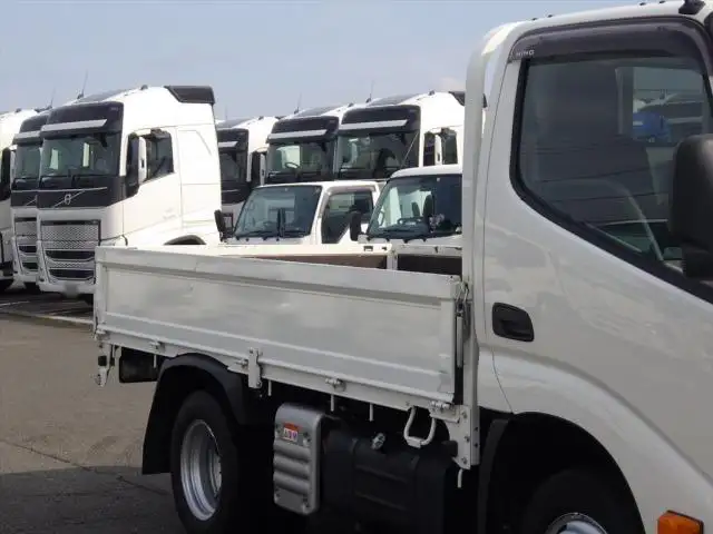 日野 デュトロ 小型 平ボディ 2RG-XZC605M R4の中古トラック画像12