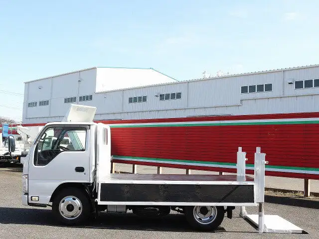 いすゞ エルフ 小型 平ボディ パワーゲート 床鉄板の中古トラック画像6