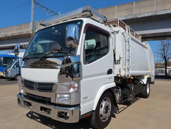 三菱 キャンター 小型 パッカー車 プレス式 TKG-FEA80の中古トラック画像1