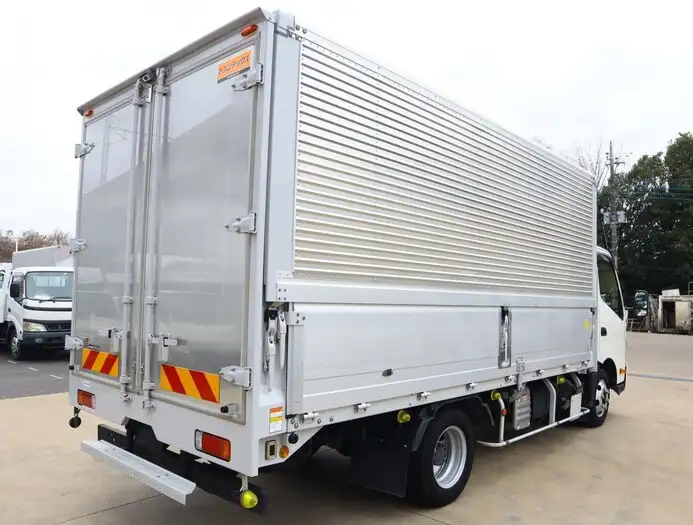 日野 デュトロ 小型 ウイング 床鉄板 2RG-XZU712Mの中古トラック画像3