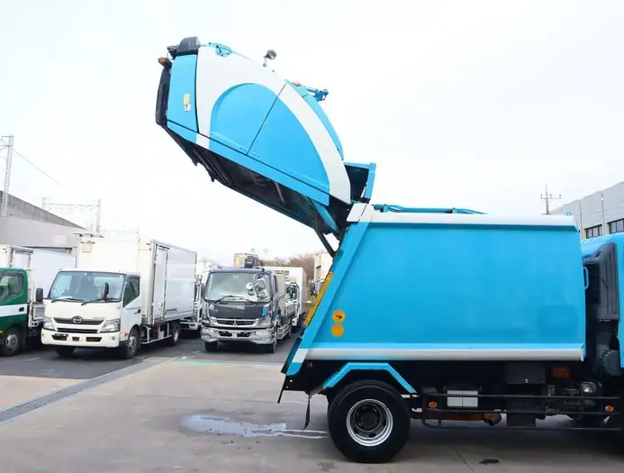 日野 レンジャー 中型/増トン パッカー車 プレス式 ベッドの中古トラック画像10