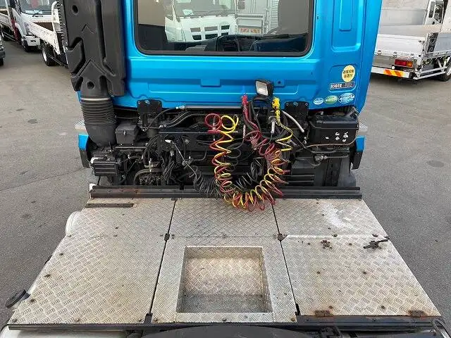 日産UD クオン 大型 トラクター ハイルーフ 1デフの中古トラック画像7