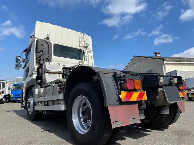 日産UD クオン 大型 トラクター ハイルーフ 1デフの中古トラック画像3