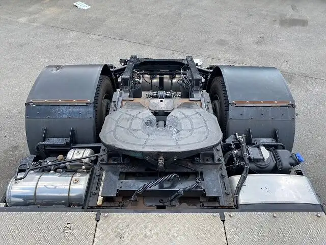 いすゞ ギガ 大型 トラクター ハイルーフ 1デフの中古トラック画像10