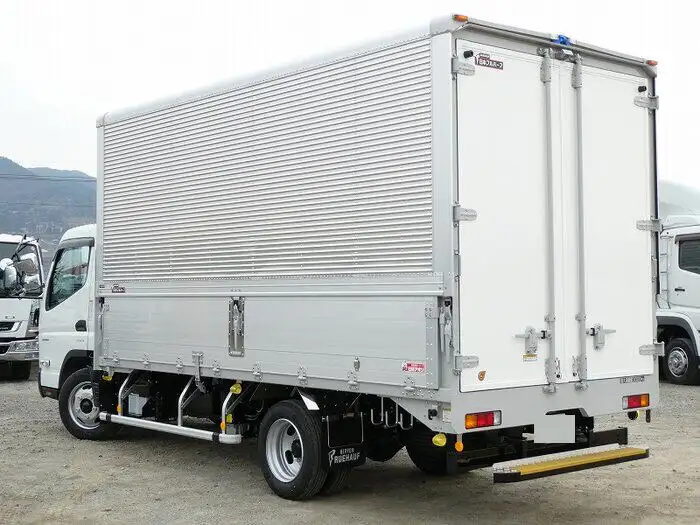 三菱 キャンター 小型 ウイング 2RG-FEB50 R5の中古トラック画像5
