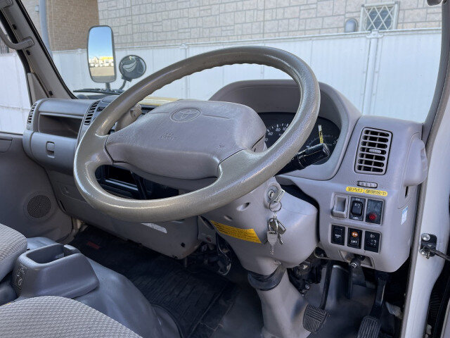 トヨタ トヨエース 小型 アルミバン パワーゲート サイドドア｜画像14