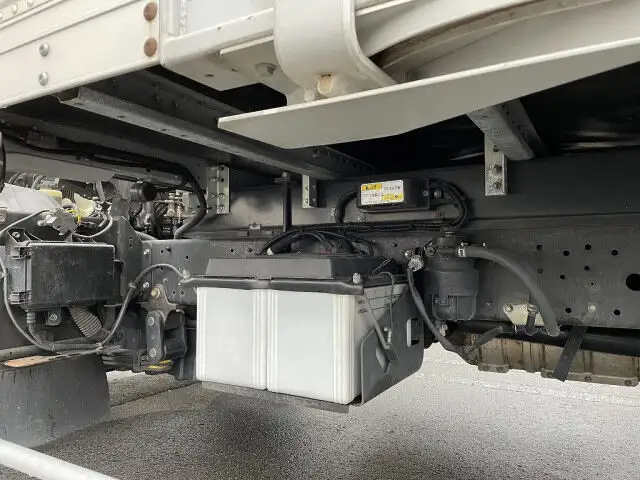日野 デュトロ 小型 アルミバン パワーゲート サイドドアの中古トラック画像18