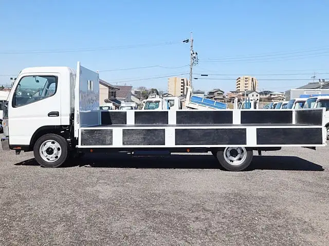 三菱 キャンター 小型 平ボディ 2PG-FEBS0 R2の中古トラック画像7