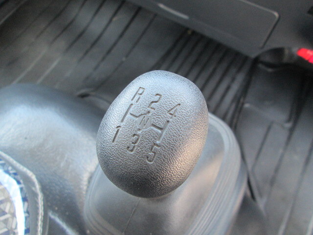 いすゞ エルフ 小型 アルミバン サイドドア 2RG-NLR88AN｜画像15