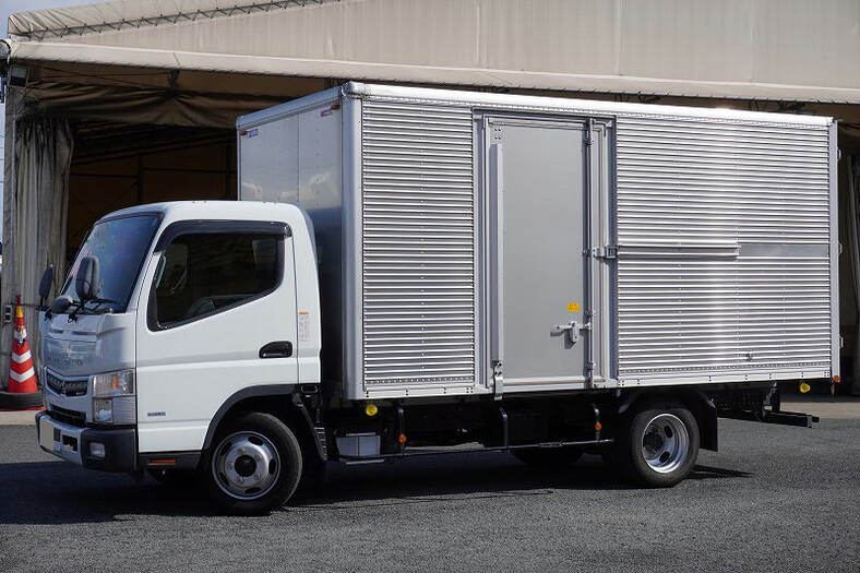 三菱 ファイター 中型/増トン クレーン付 床鉄板 3段 の中古トラック【車両No.161272】