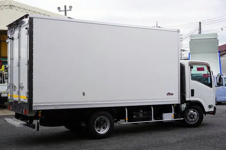 いすゞ エルフ 小型 冷凍冷蔵 低温 2室の中古トラック画像3