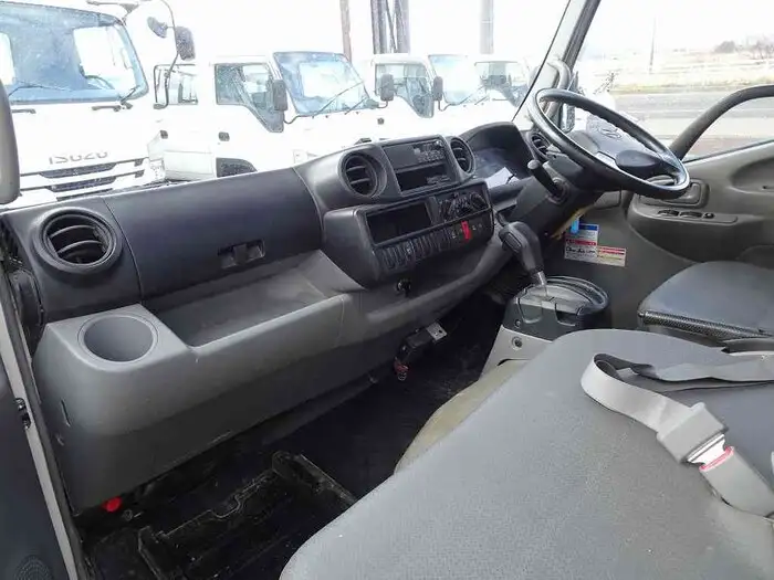 日野 デュトロ 小型 クレーン付 4段 ラジコンの中古トラック画像10