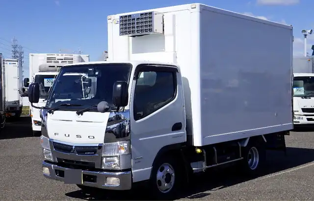 三菱 キャンター 小型 冷凍冷蔵 中温 スタンバイの中古トラック画像1