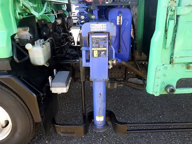 いすゞ フォワード 中型/増トン クレーン付 3段 ラジコンの中古トラック画像8