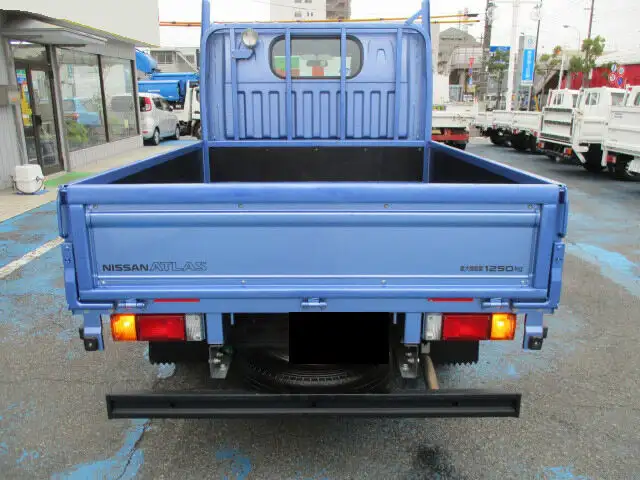 日産 アトラス 小型 平ボディ Wキャブ CBF-SQ2F24の中古トラック画像4