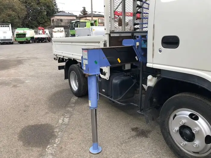 いすゞ エルフ 小型 クレーン付 3段 ラジコンの中古トラック画像10